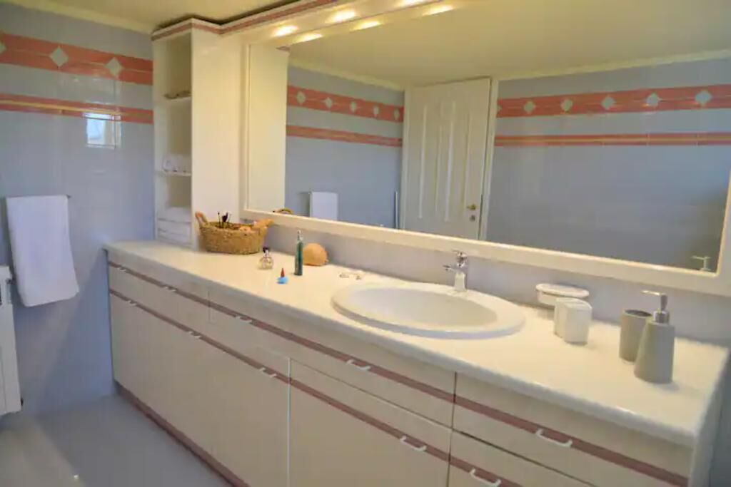 Photo of Bathroom in Adamas