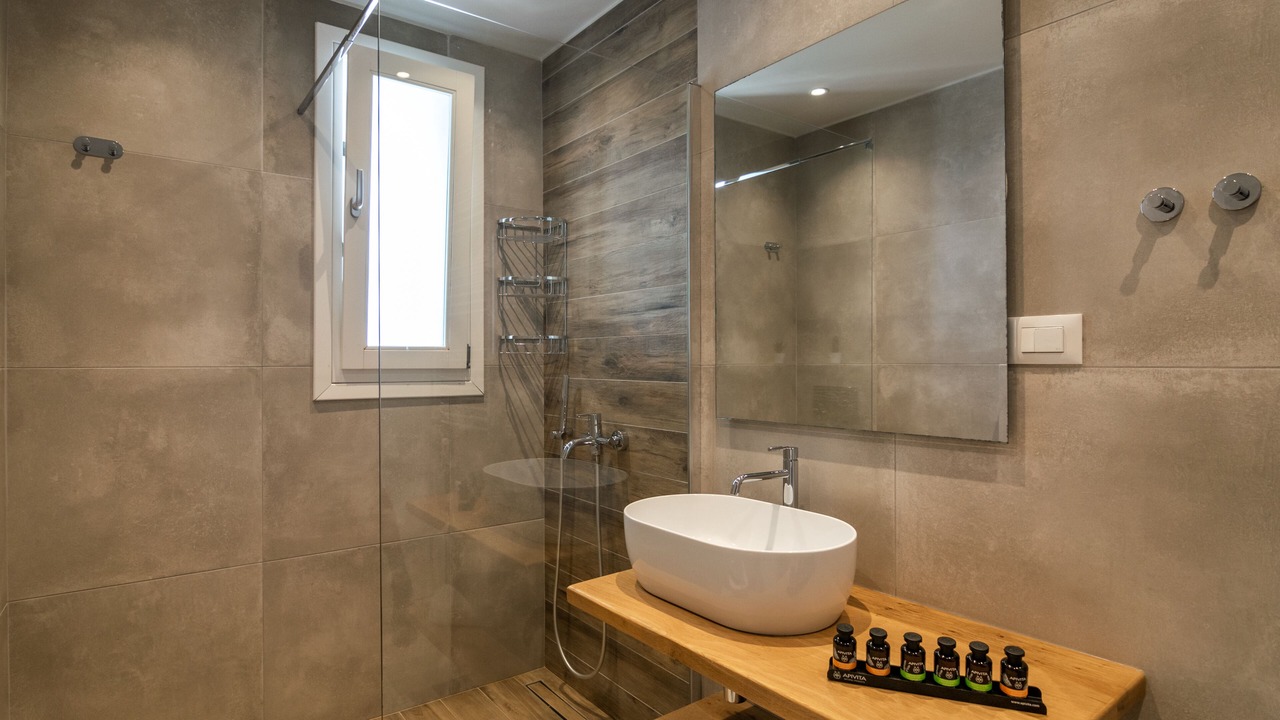 Photo of Bathroom in Milos
