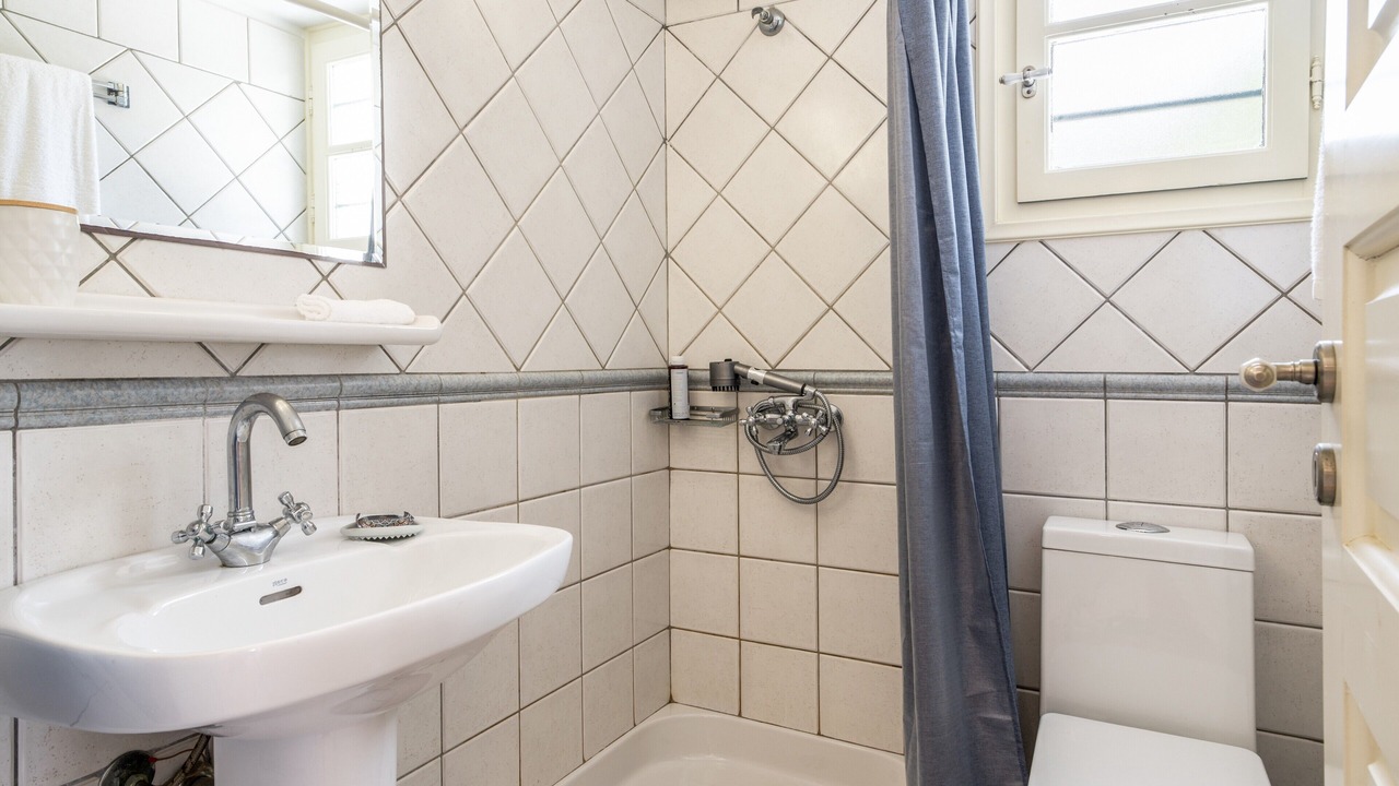 Photo of Bathroom in Posidonia