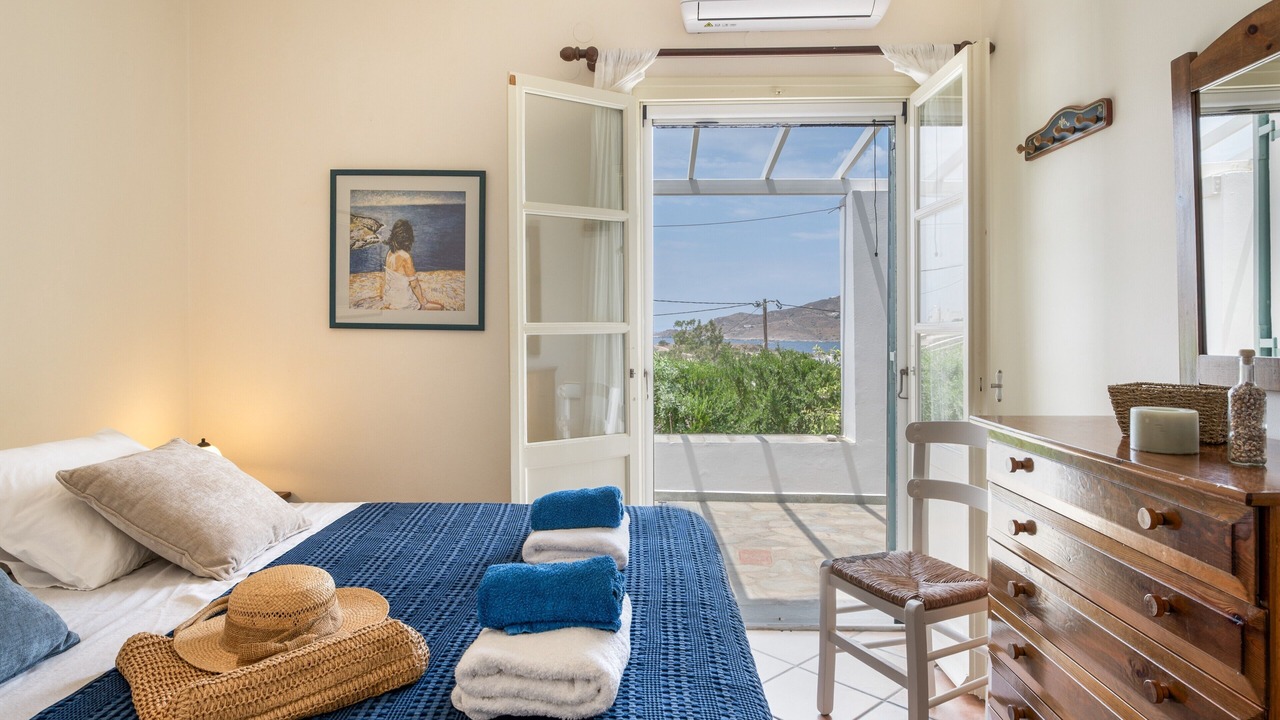 Photo of Bedroom in Posidonia