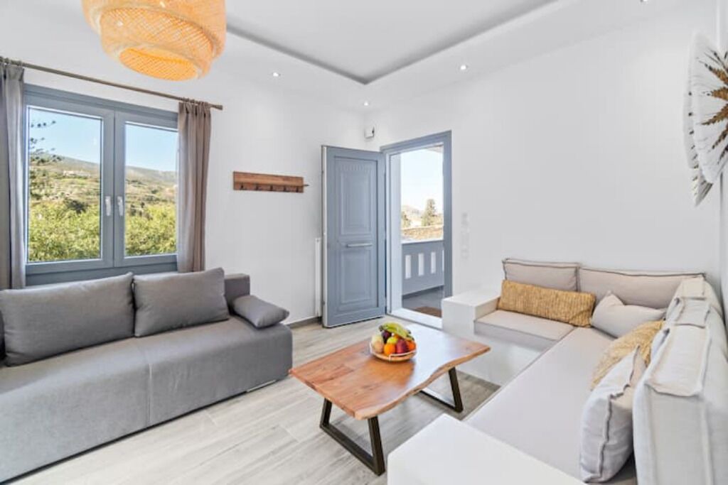 Photo of Livingroom in Paleopolis
