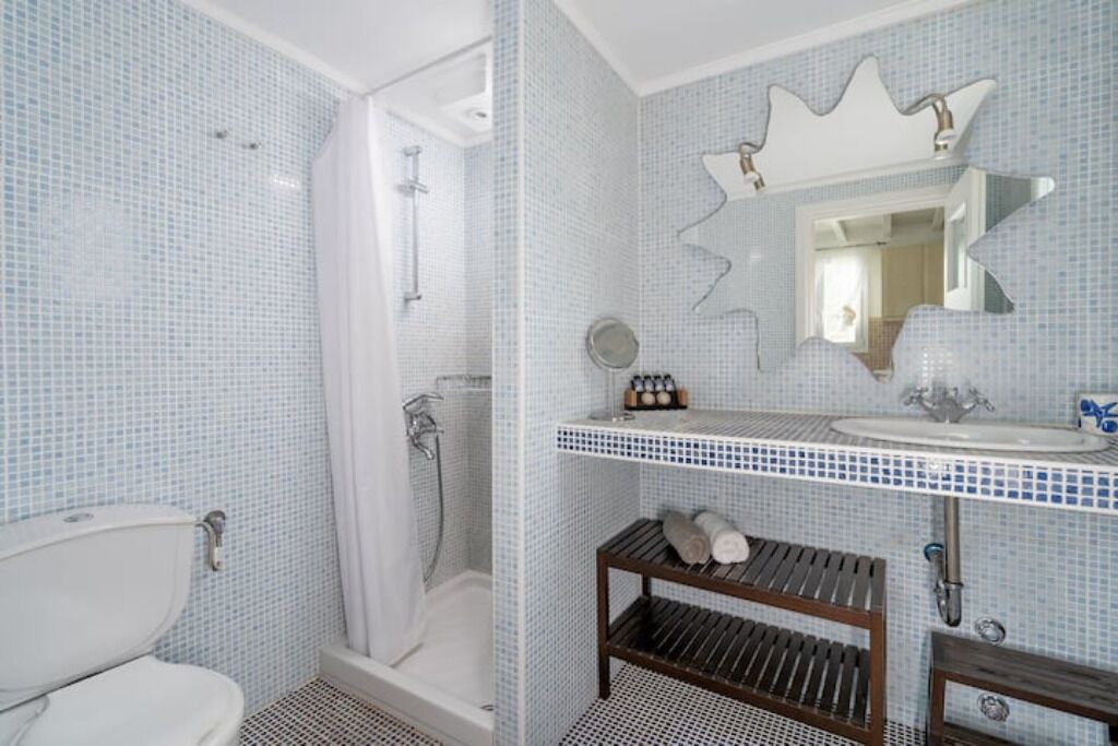 Photo of Bathroom in Kipri