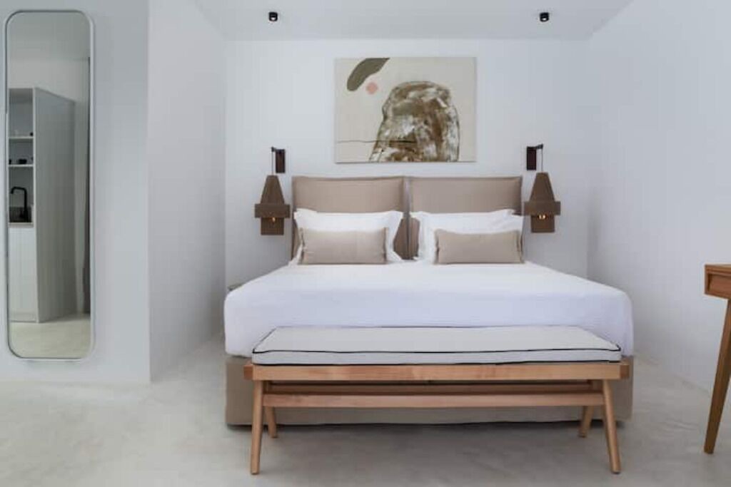 Photo of Bedroom in Paleopolis