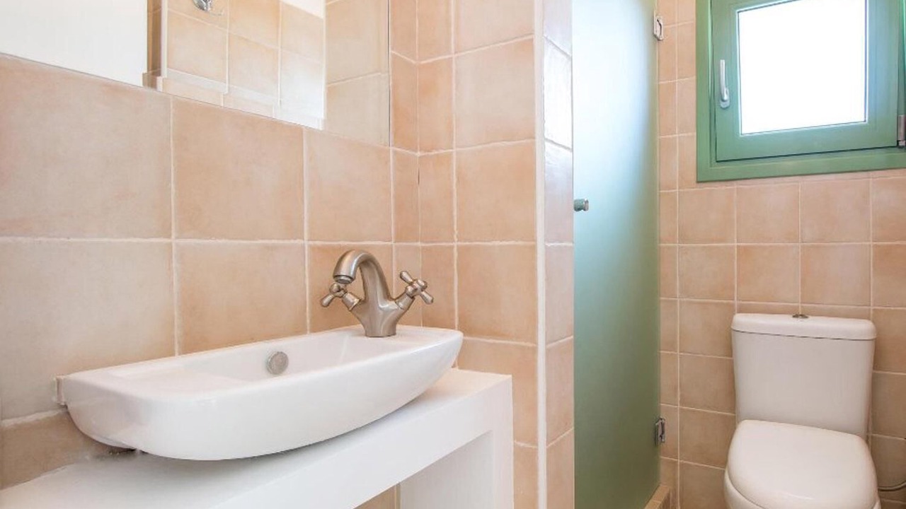 Photo of Bathroom in Gennadi