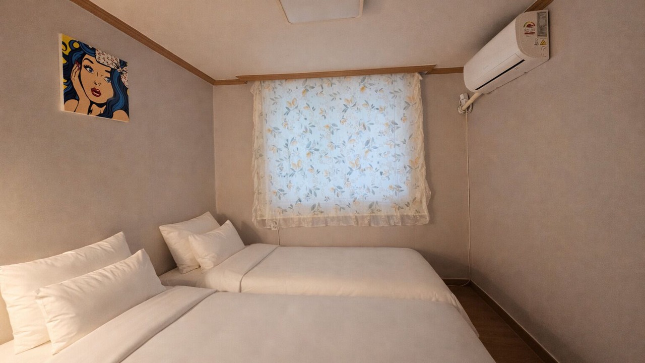 Photo of Bedroom in Cheongunhyoja-dong