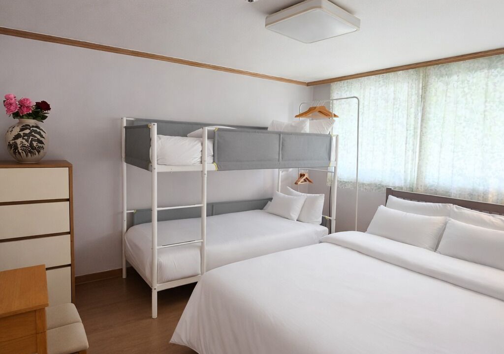 Photo of Bedroom in Cheongunhyoja-dong