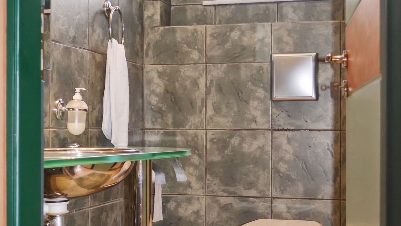 Photo of Bathroom in Karystos