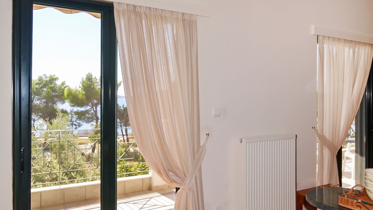 Photo of Livingroom in Karystos