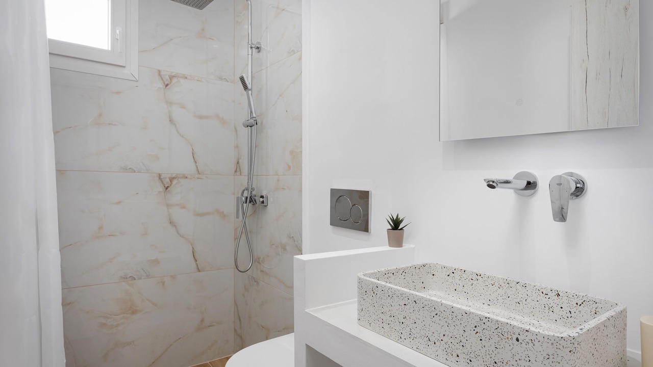 Photo of Bathroom in Naousa