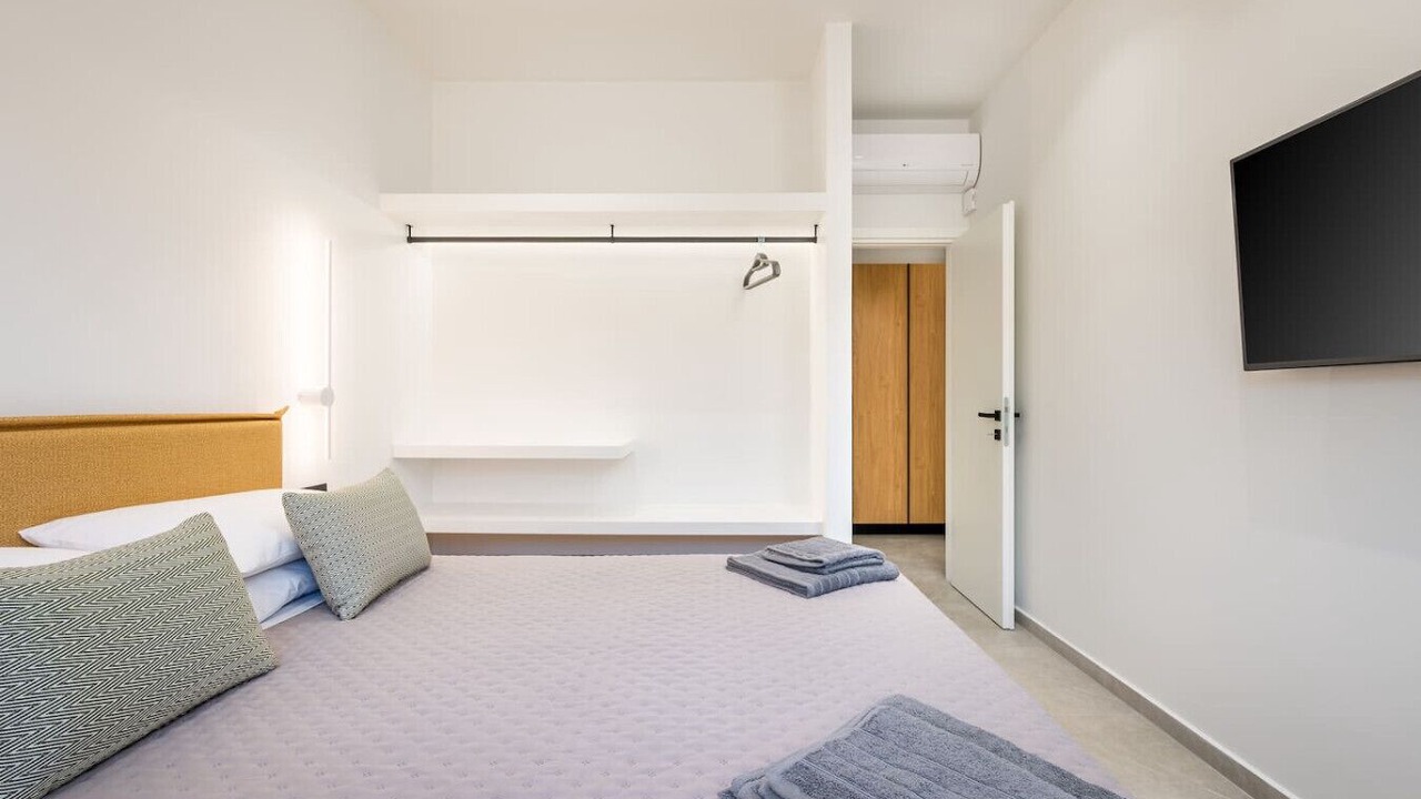 Photo of Bedroom in Lambi