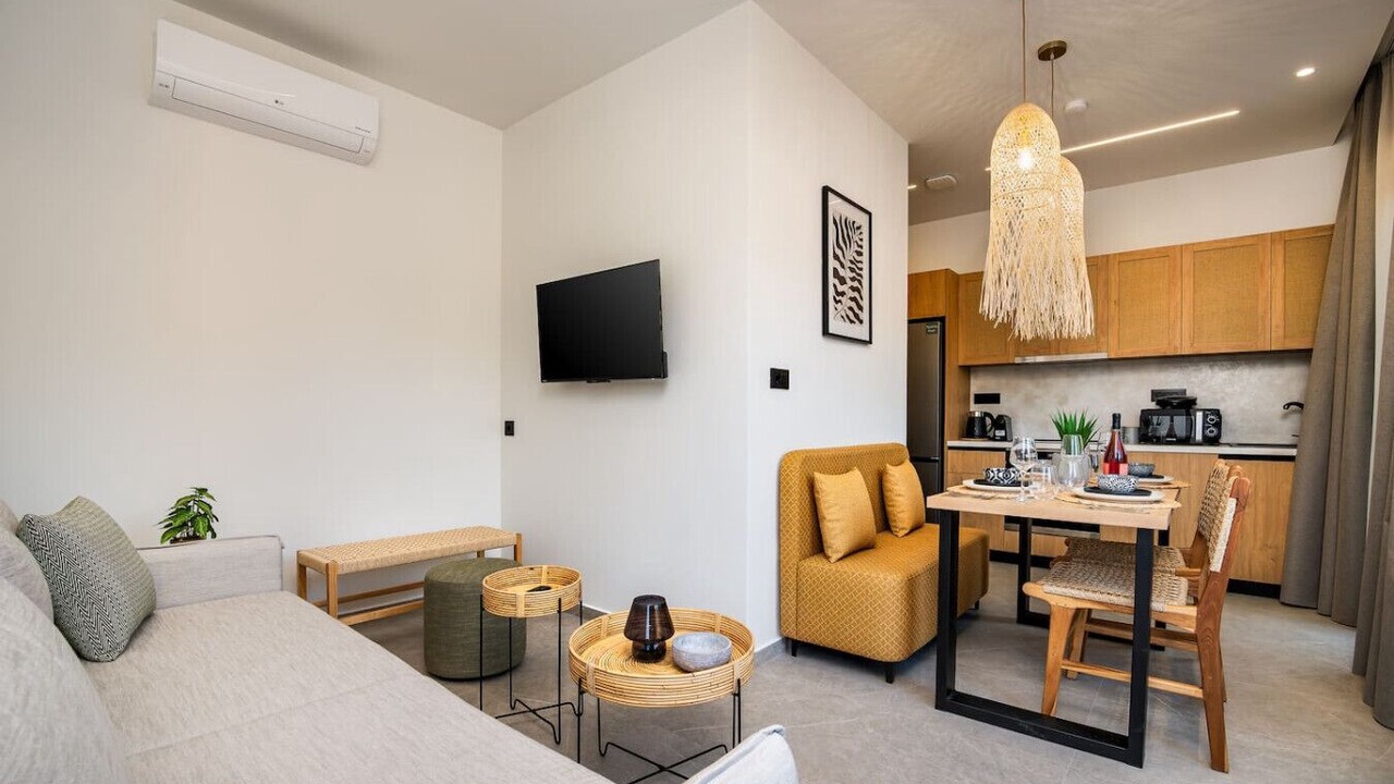 Photo of Livingroom in Lambi