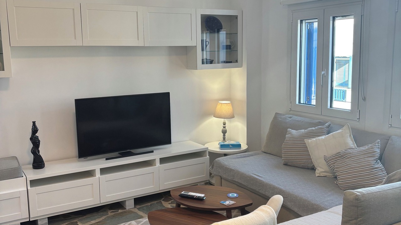 Photo of Livingroom in Tinos Town