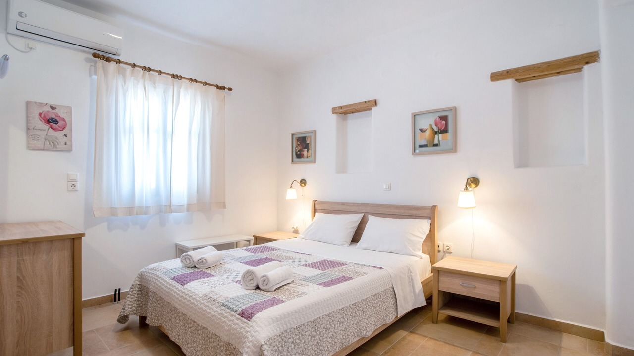 Photo of Bedroom in Chrissi Akti