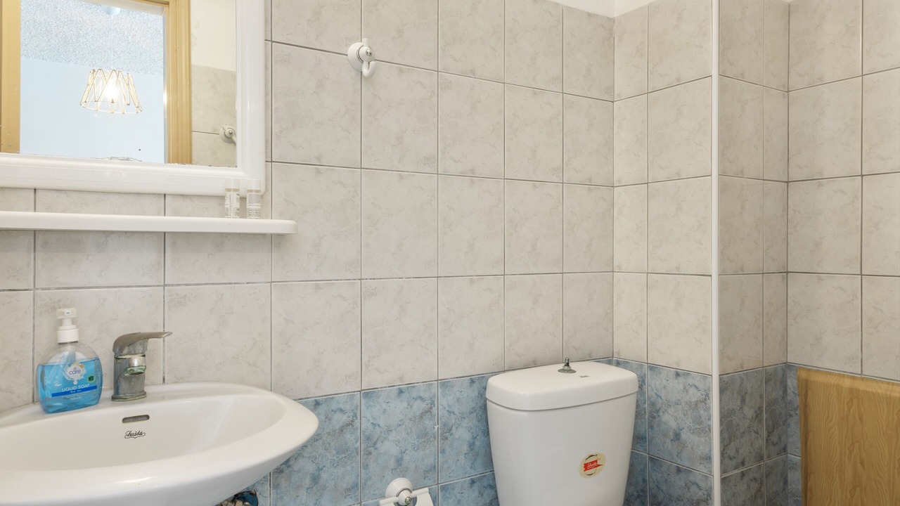 Photo of Bathroom in Kalymnos Town