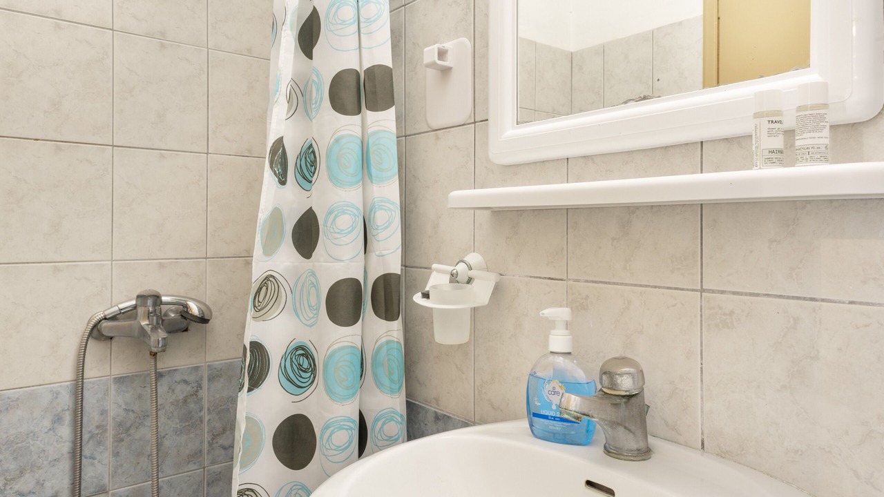 Photo of Bathroom in Kalymnos Town