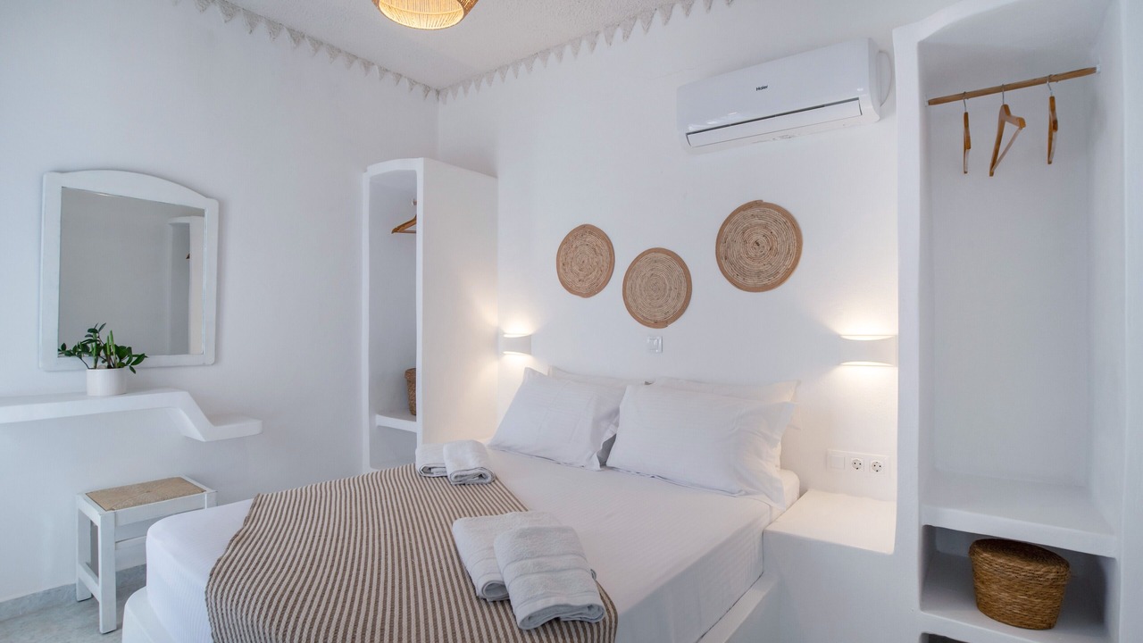 Photo of Bedroom in Mikri Vigla