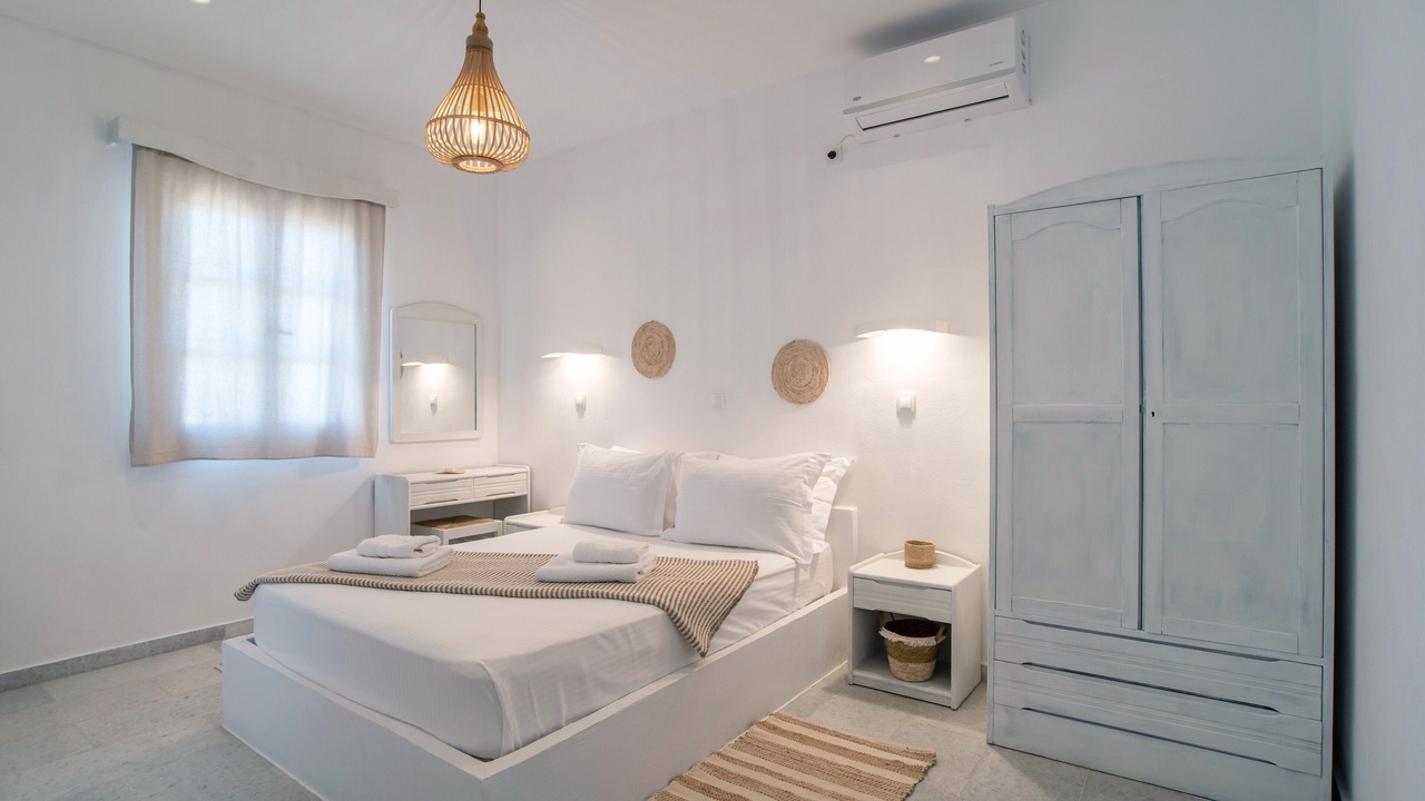 Photo of Bedroom in Mikri Vigla