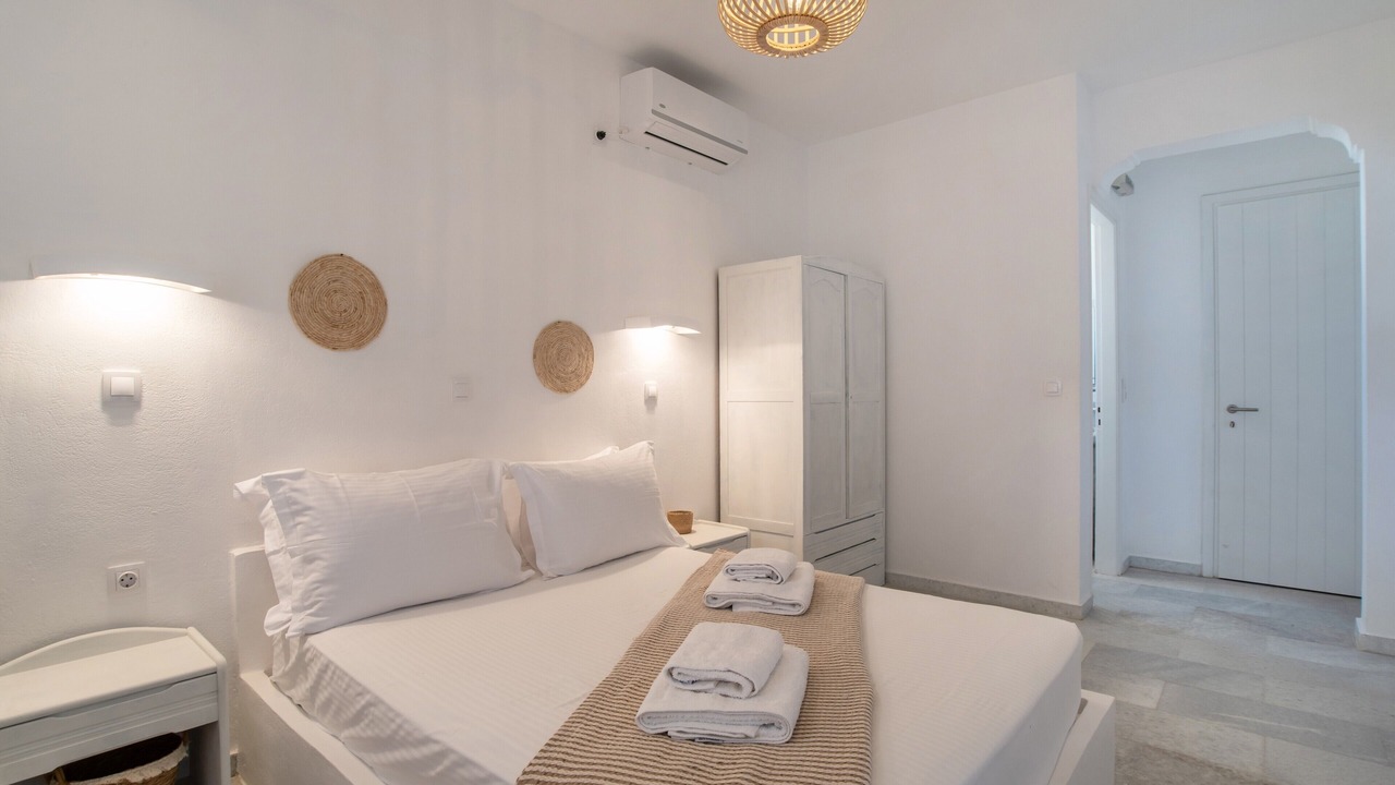 Photo of Bedroom in Mikri Vigla