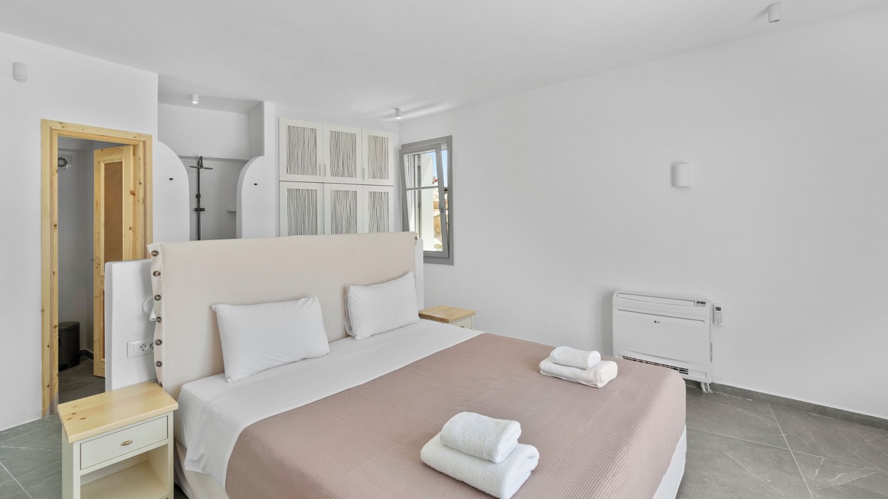Photo of Bedroom in Andros