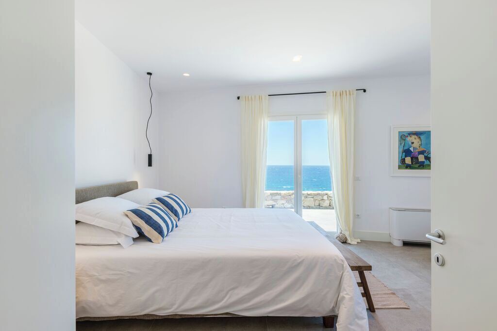Photo of Bedroom in Faros Armenistis