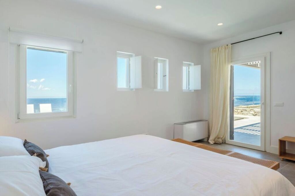 Photo of Bedroom in Faros Armenistis