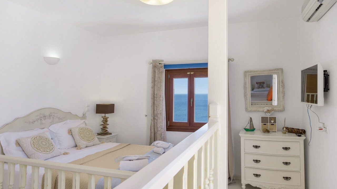 Photo of Bedroom in Astypalaia
