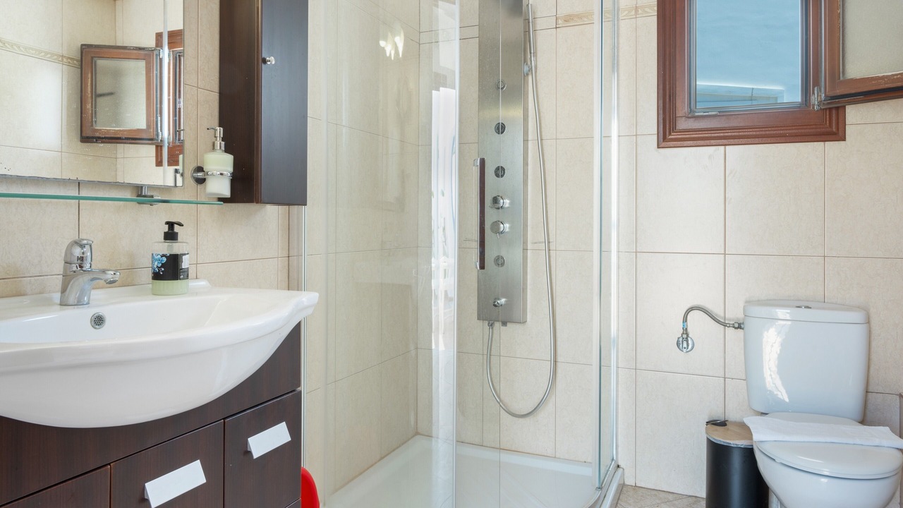 Photo of Bathroom in Astypalaia