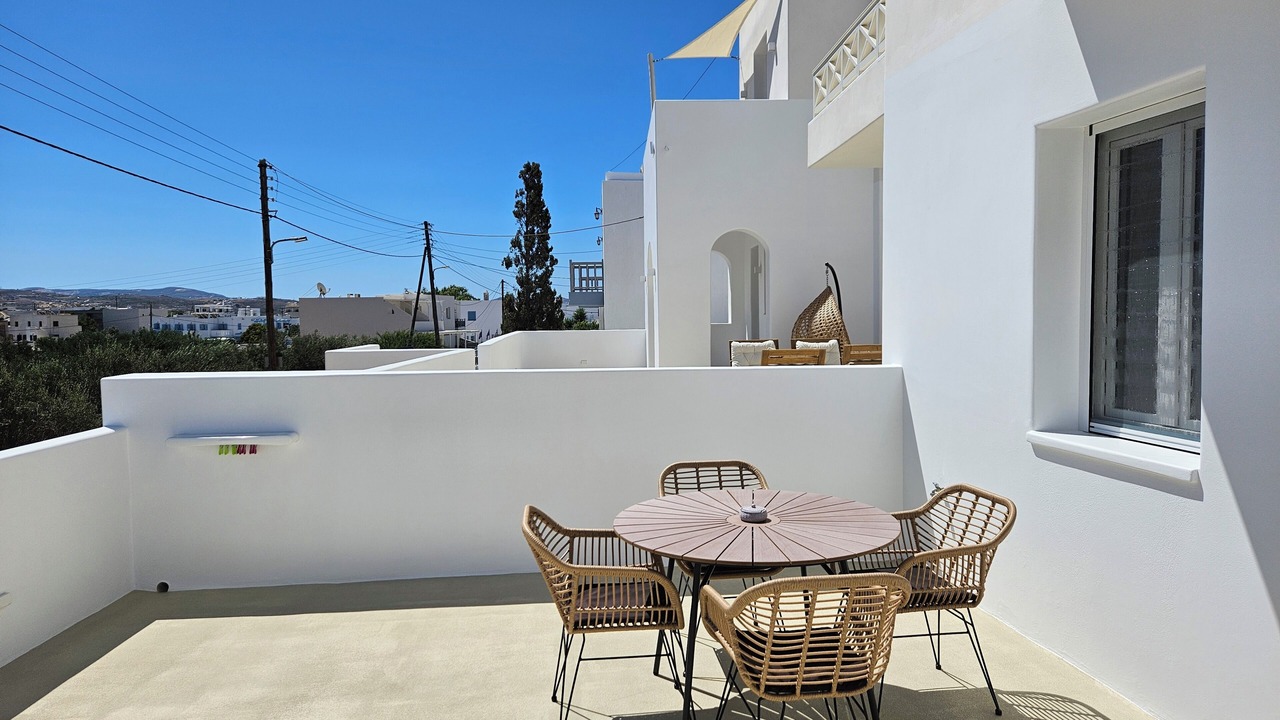Photo of Outdoor in Adamas