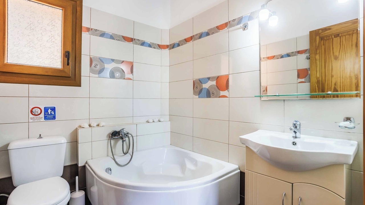 Photo of Bathroom in Skopelos Town