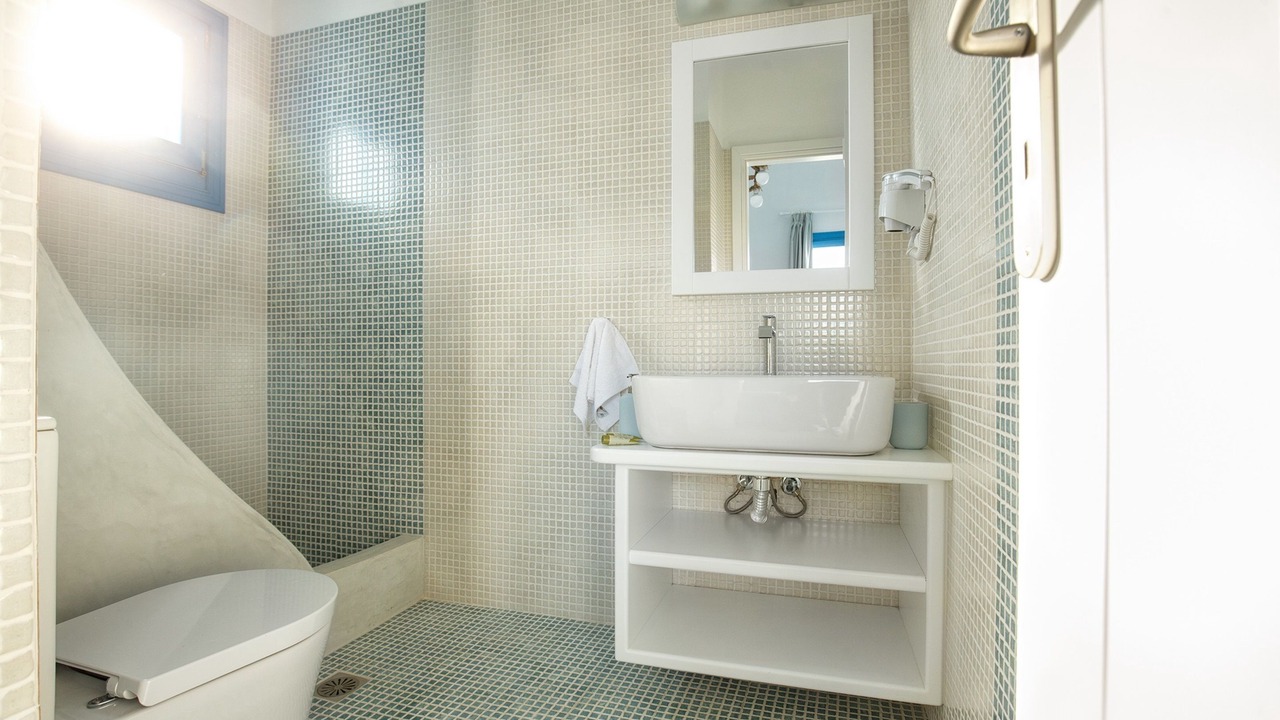 Photo of Bathroom in Astypalaia