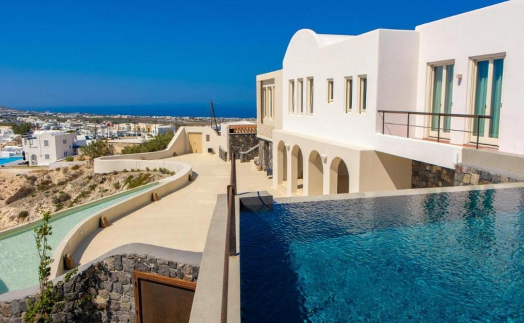 Photo of Others in Santorini