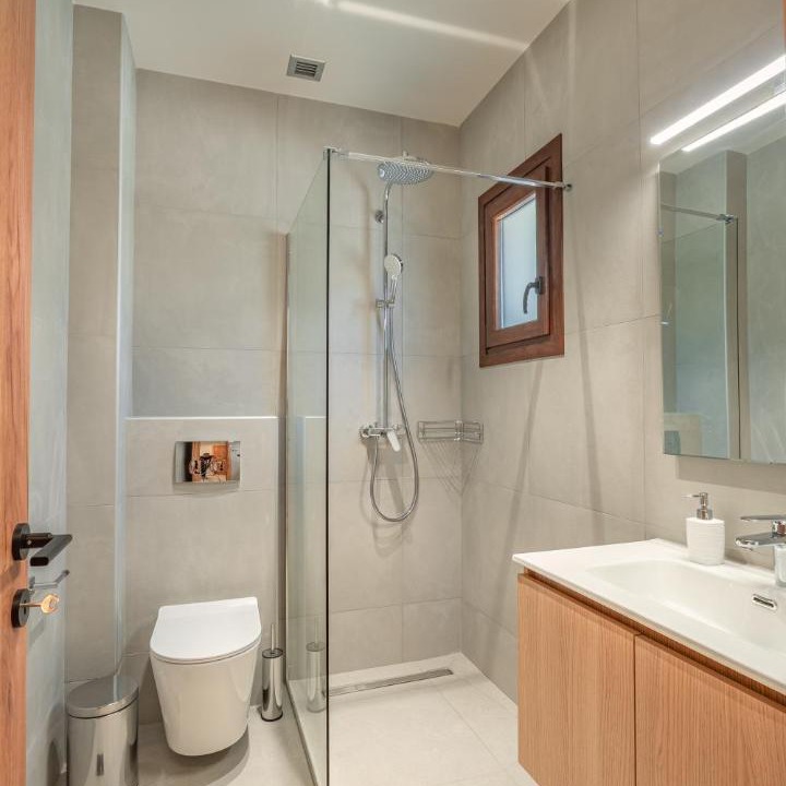 Photo of Bathroom in Kalambaka