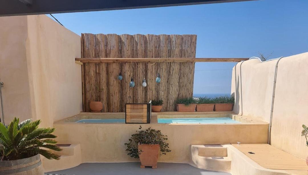 Photo of Patio Balcony in Finikia