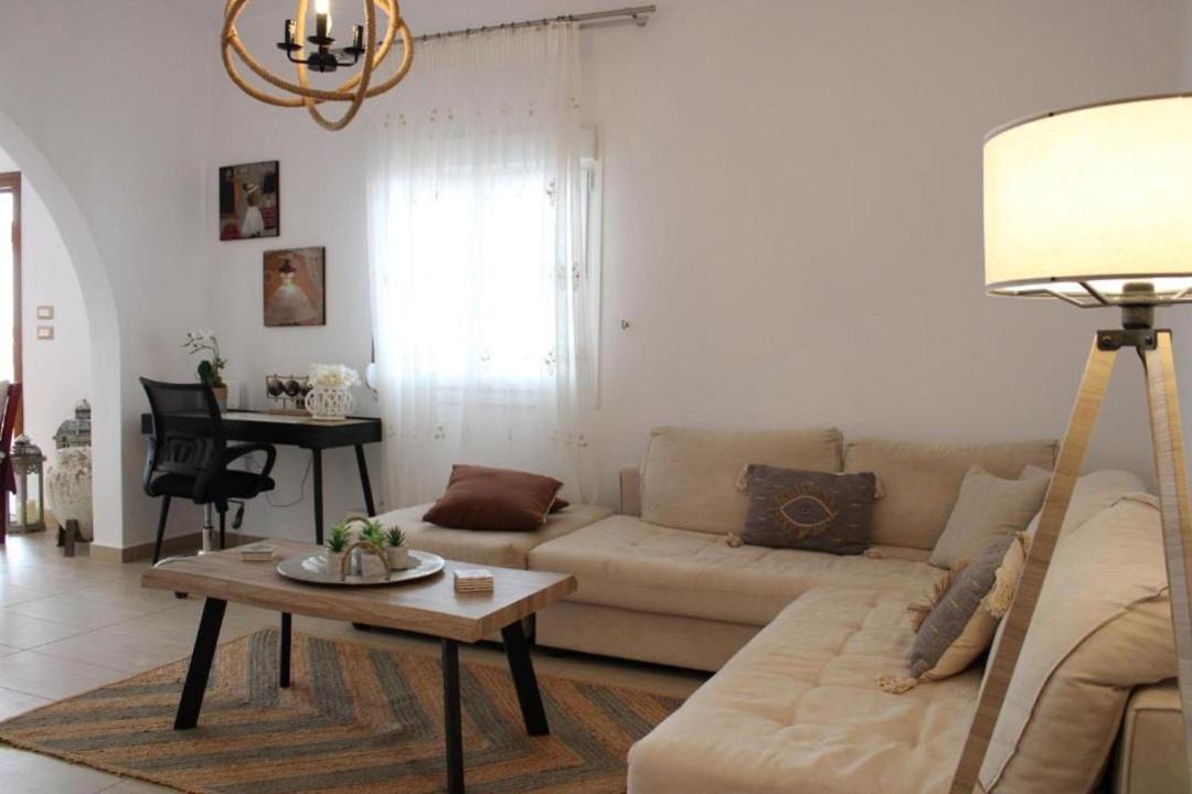 Photo of Livingroom in Apollonia