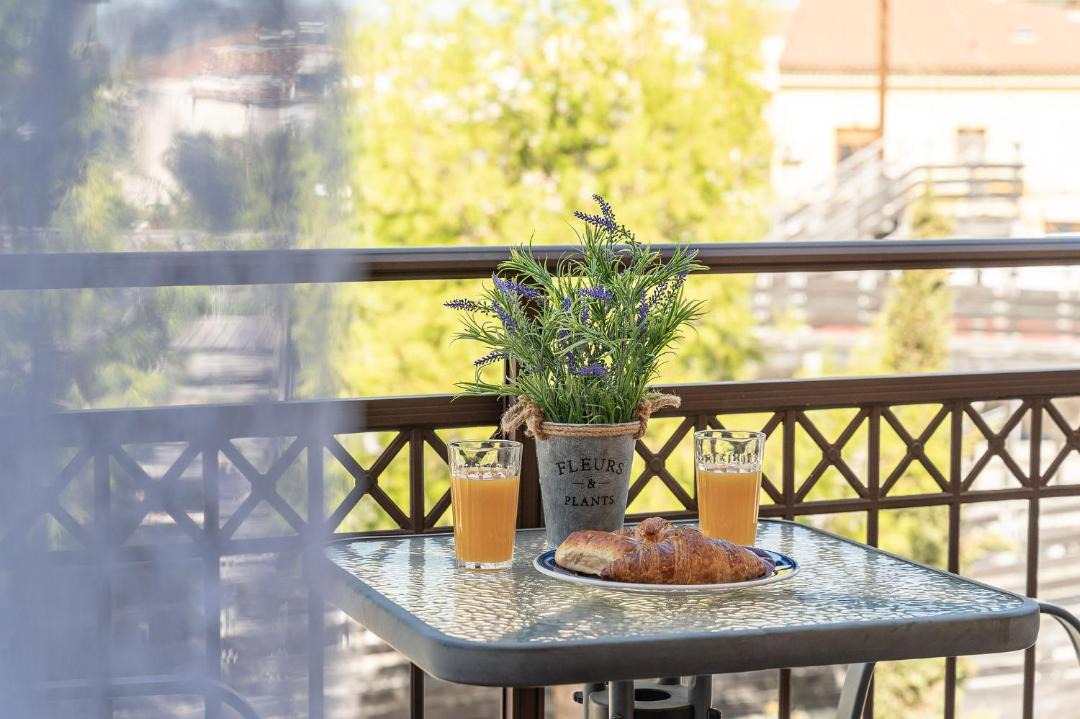 Photo of Patio Balcony in Ireon