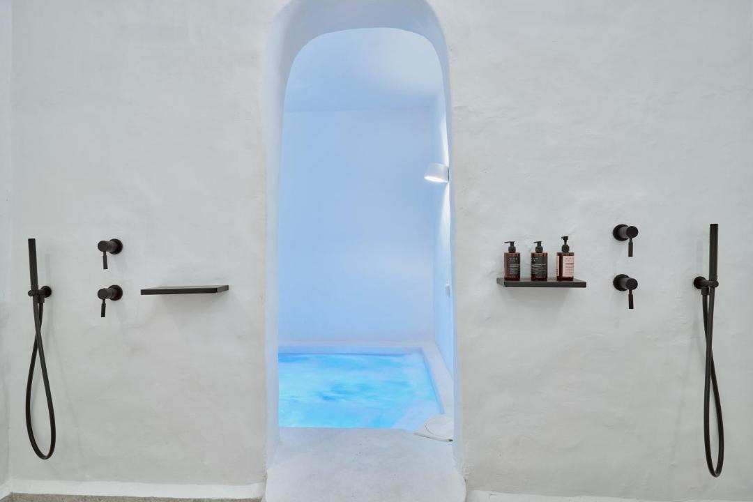 Photo of Bathroom in Astypalaia