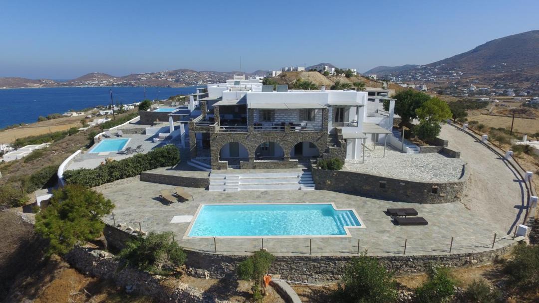 Photo of Others in Parasporos