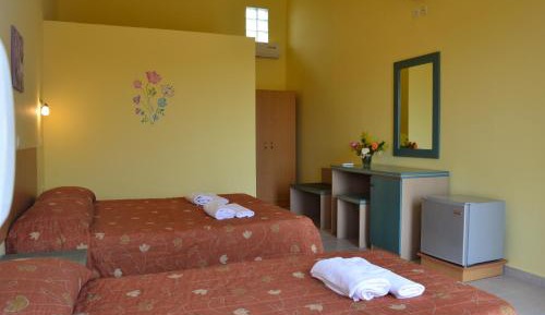 Twin Room with Shower