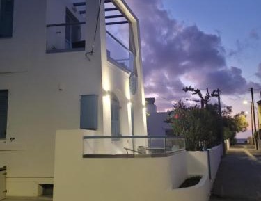 Villa - Beach Front