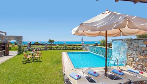 Two-Bedroom Holiday Home
