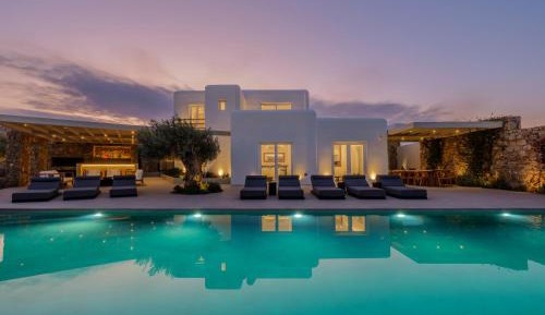 Villa - Beach Front