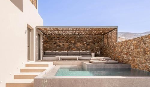  Premium Suite with Private Pool & Beachfront Sea View