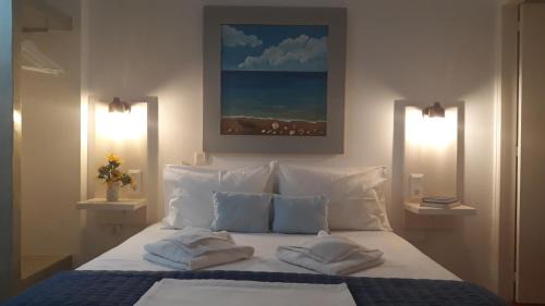Double or Twin Room with City View