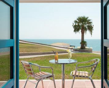 Bungalow Sea View Front Row
