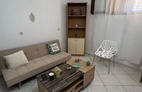 Ireon Apartment | Cosy summer studio near the airport in Ireon