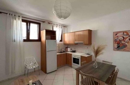 Ireon Apartment | Cosy summer studio near the airport in Ireon