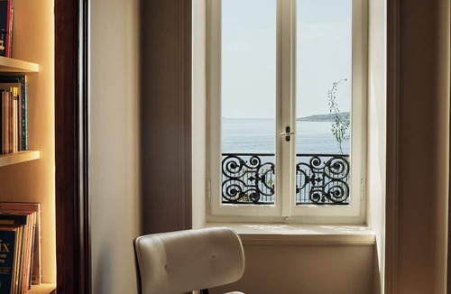 Ermoupoli Hotel | Syrou Melathron