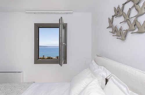 Naousa House | Kymo Luxury Suites Paros