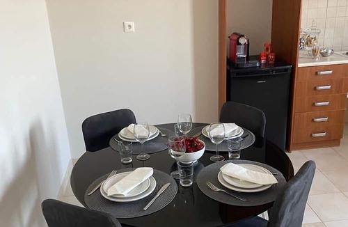 Markopoulon Hotel | ILION Air Host - Near Athens International Airport