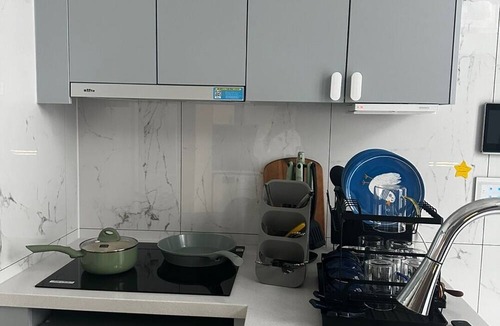 Hoehyeon-dong Apartment | 서울 한가운데 시청역3분, 서울역 10분, 궁궐 근처 새 아파트